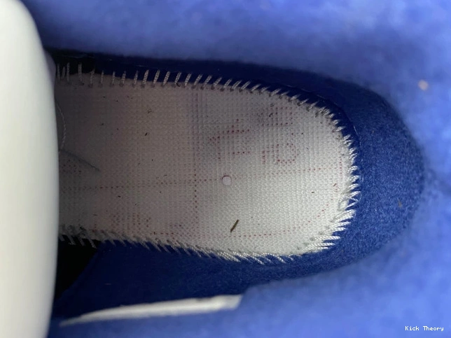 Kick Theory Rare Jordan 4 Air Air FV5029-003 0721
